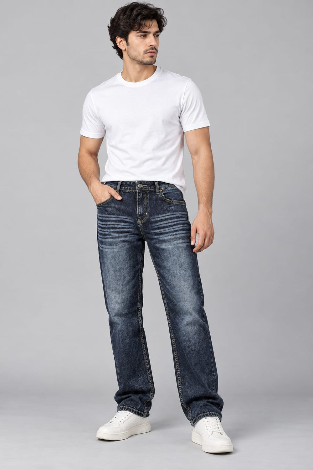 Men’s Dark Blue Washed Denim Jeans – Modern Streetwear Style