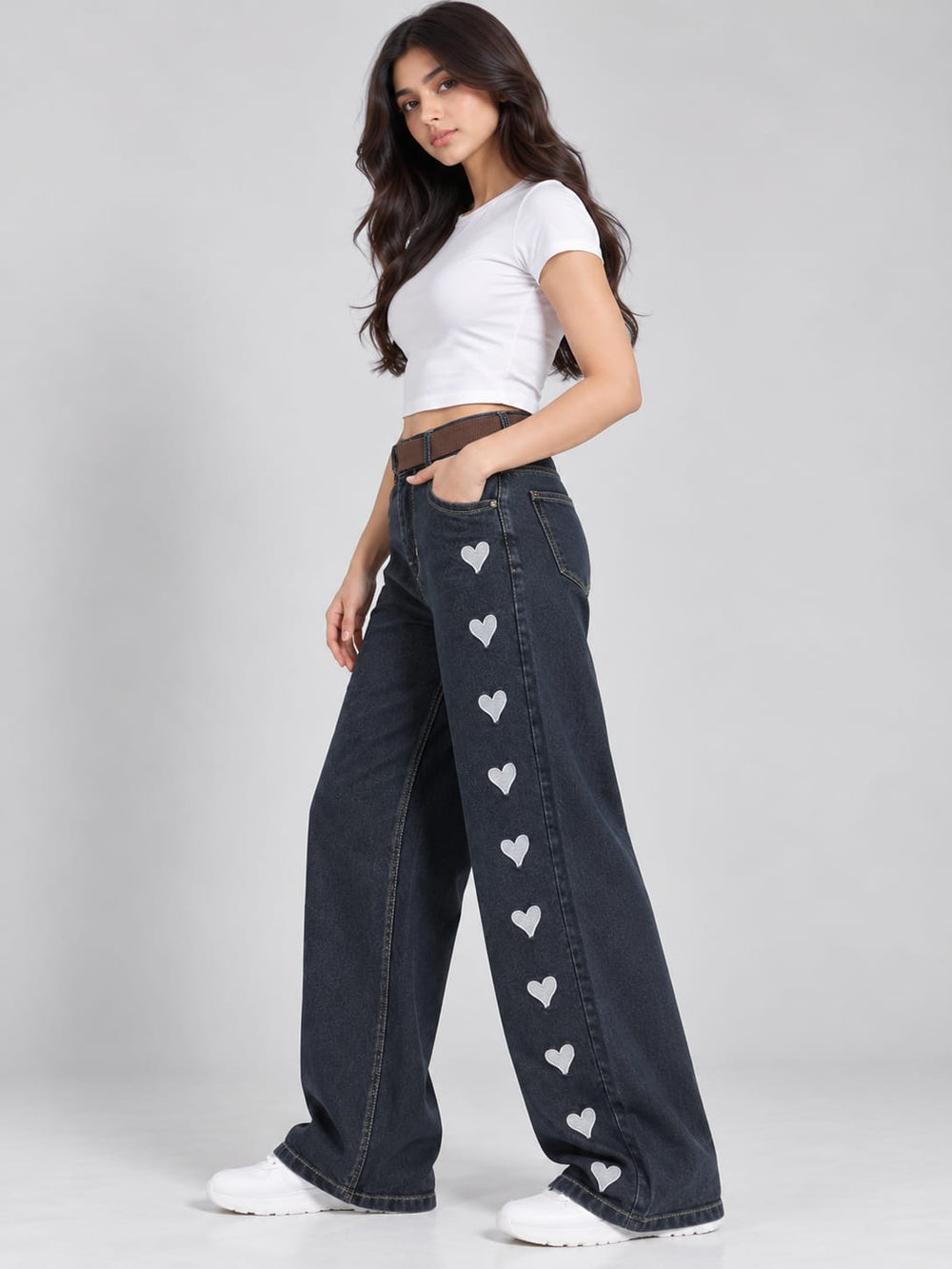 Women’s Black Wide-Leg Jeans with White Heart Print | Trendy High-Waist Baggy Denim Pants